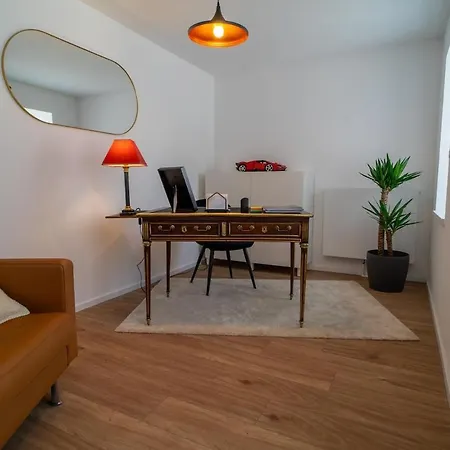 Grande Maison Design 10 Personnes 别墅 *